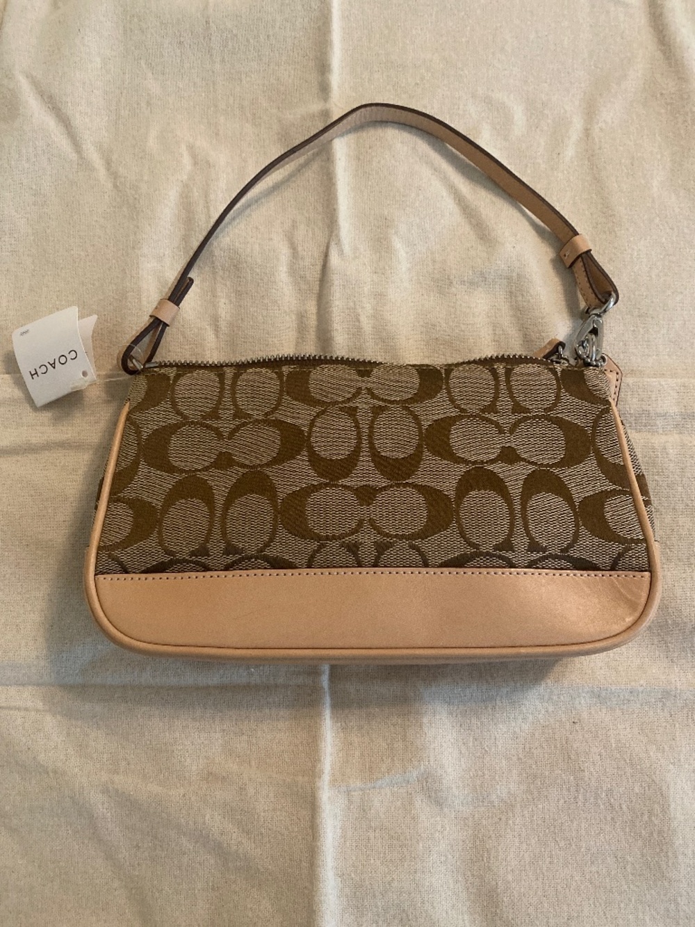 Vintage Coach Demi Shoulder Bag #6094 – Khaki Signature Jacquard